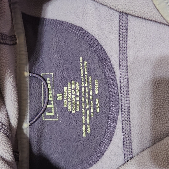 L.L. Bean Womens Medium Regular Purple Zippered Hooded jacket - Picture 3 of 8